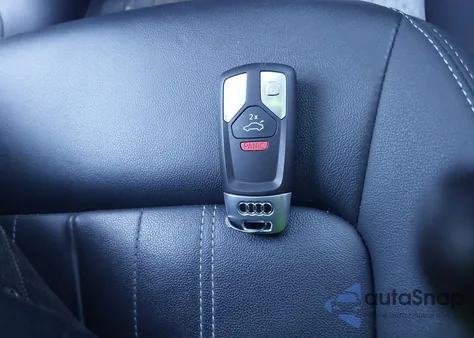 2021 Audi Q5 Premium 45 Tfsi Quattro S Tronic from USA, damaged, VIN WA1AAAFY6M2004479